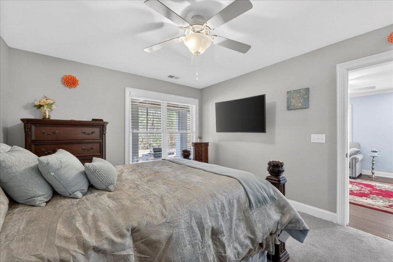 1104 Beresford Run Photo 30