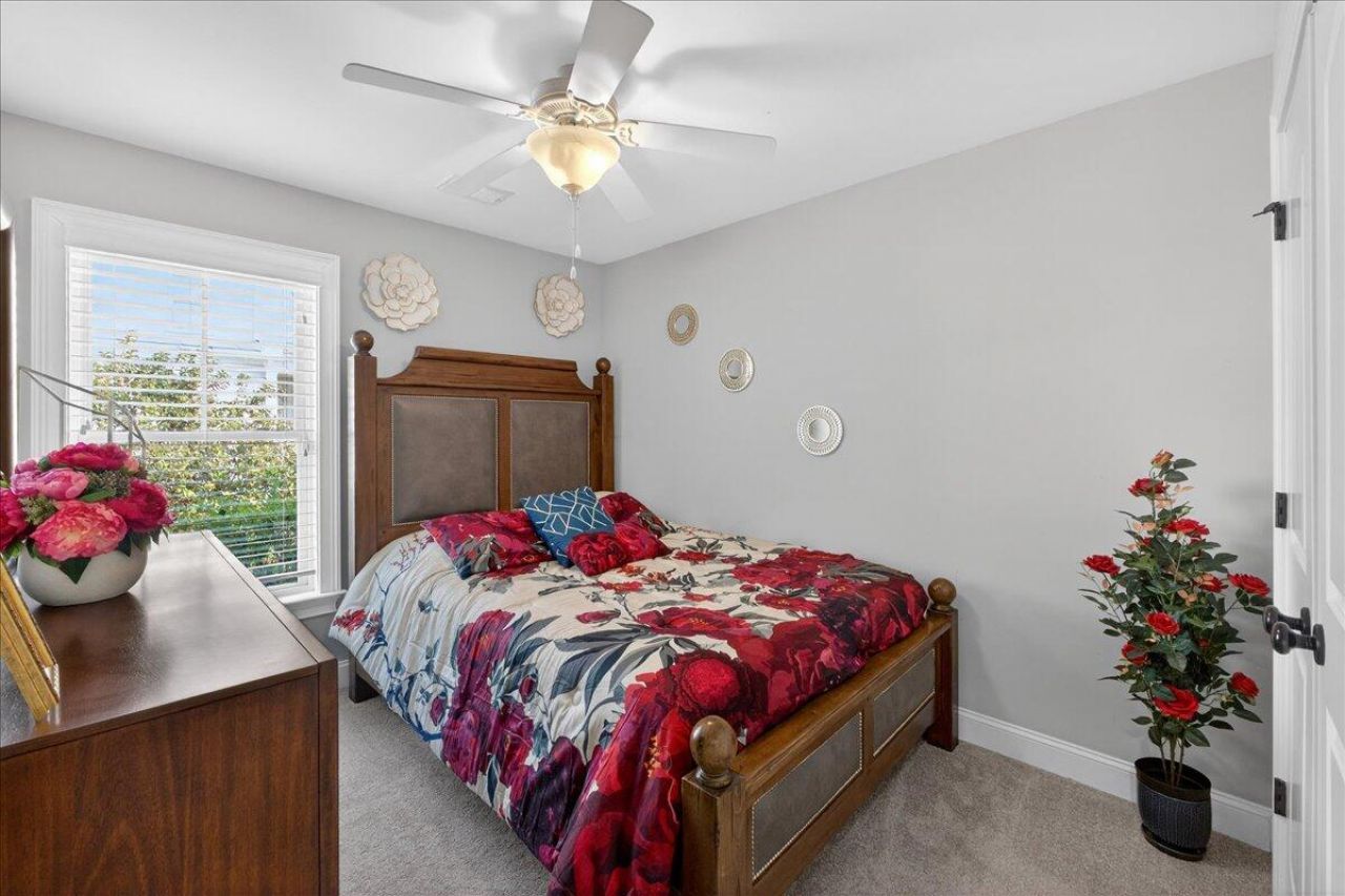 1104 Beresford Run Photo 32