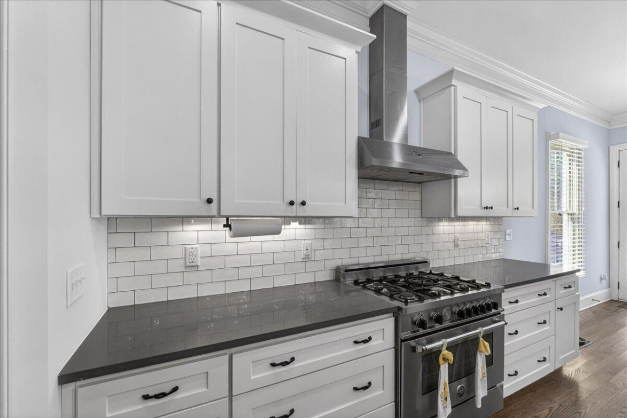 1104 Beresford Run Photo 4