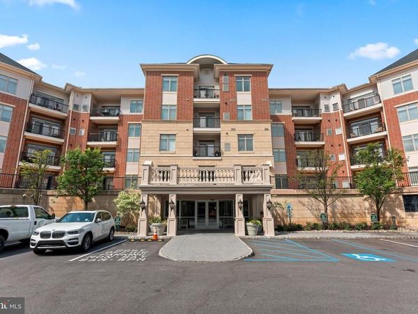 516 CARSON TERRACE, HUNTINGDON VALLEY, PA 19006