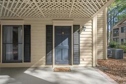 200 Stillwood Dr. photo 4