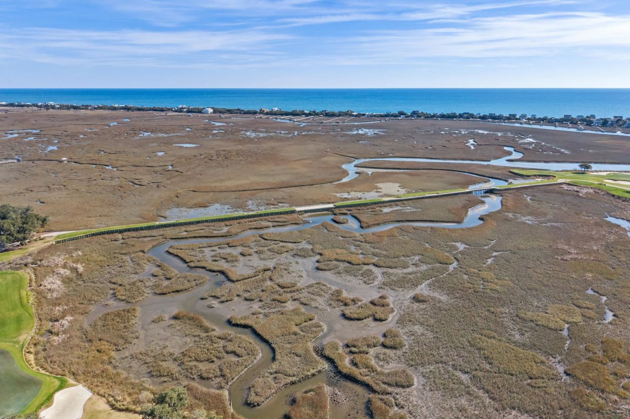 200 Stillwood Dr. Photo 32