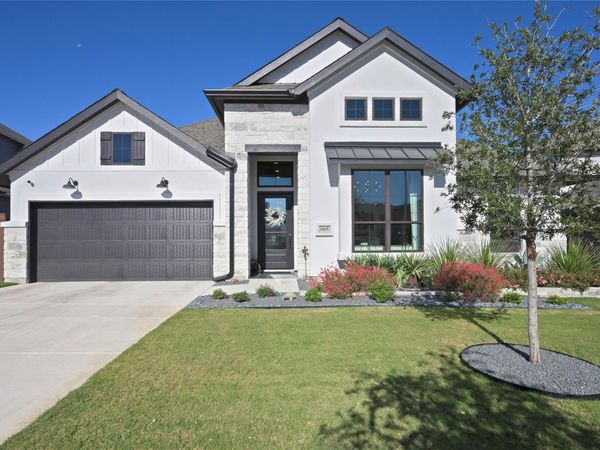 1105 Joe Carson DR, Leander, TX 78641