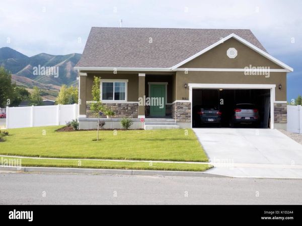 38 Martha's Way, Salisbury, VT 05769