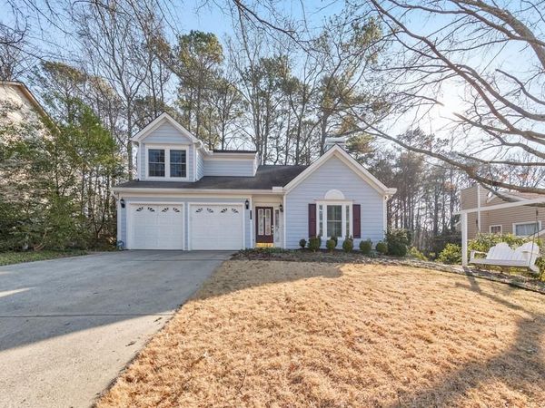 12165 Greenmont Walk, Alpharetta, GA 30009
