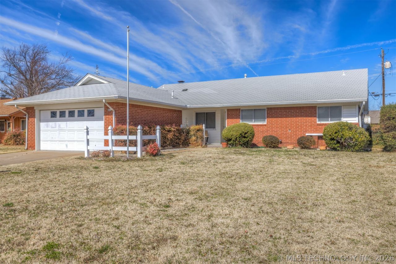 9057 E 33rd Street, Tulsa, OK 74145 Main Photo