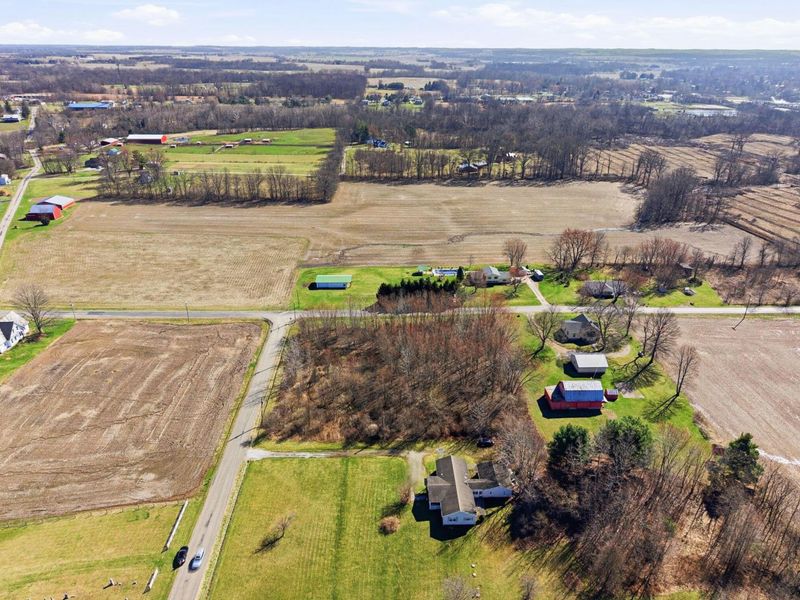 1455 Giesy Road NW, Baltimore, OH 43105 Photo 12