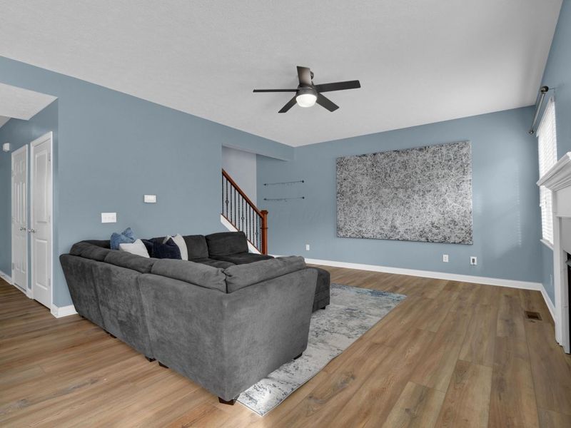 362 Hoskins Way, Columbus, OH 43213 Photo 10