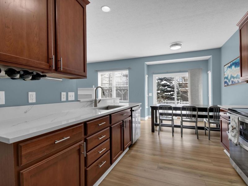 362 Hoskins Way, Columbus, OH 43213 Photo 13