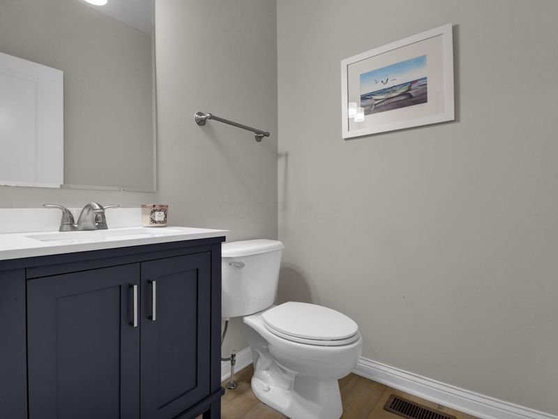 362 Hoskins Way, Columbus, OH 43213 Photo 6