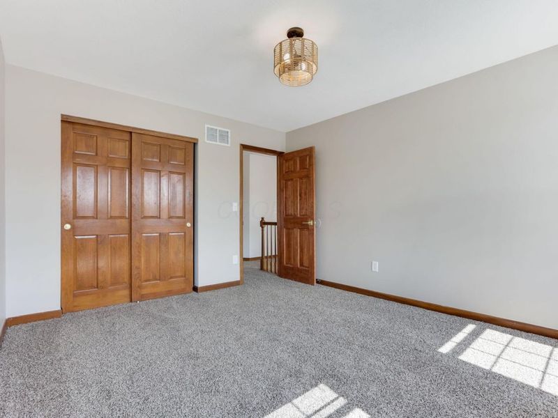 8900 Latham Court, Reynoldsburg, OH 43068 Photo 34