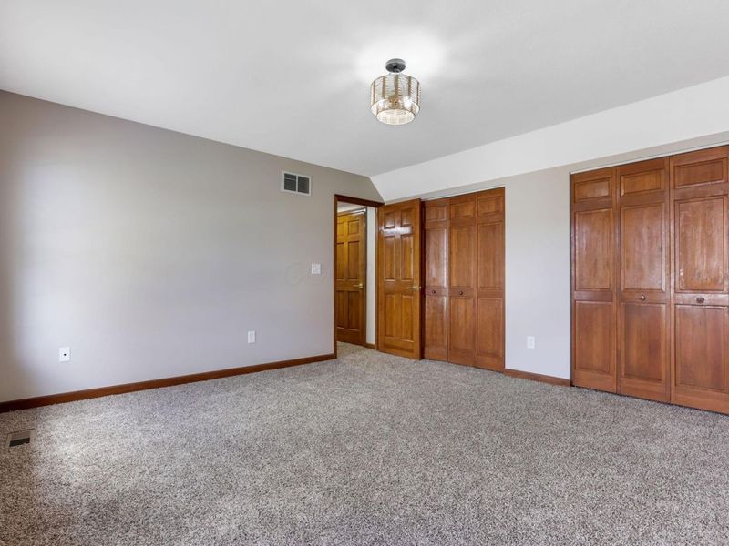 8900 Latham Court, Reynoldsburg, OH 43068 Photo 37