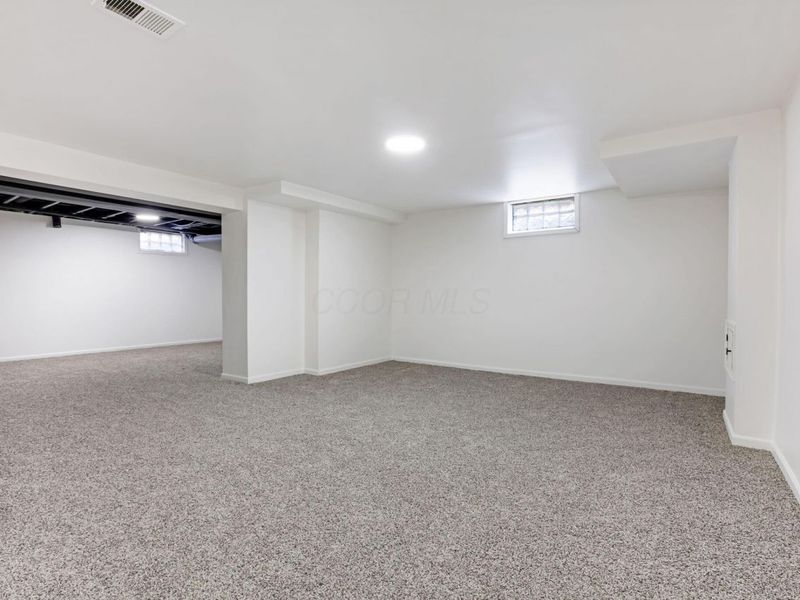 8900 Latham Court, Reynoldsburg, OH 43068 Photo 40