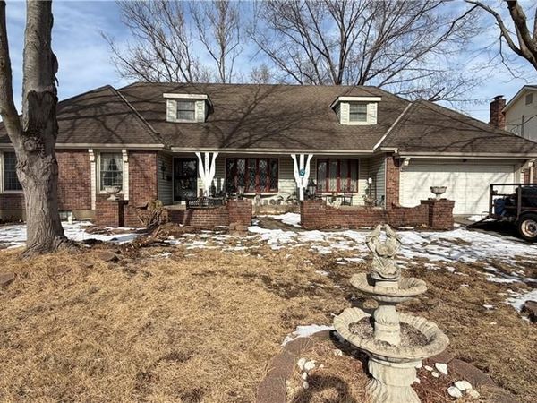 14722 E 43rd Street, Independence, MO 64055