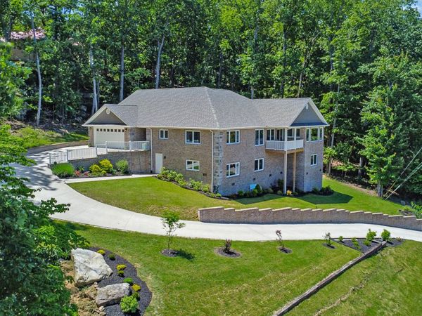 38 Markham Terrace, Crossville, TN 38558