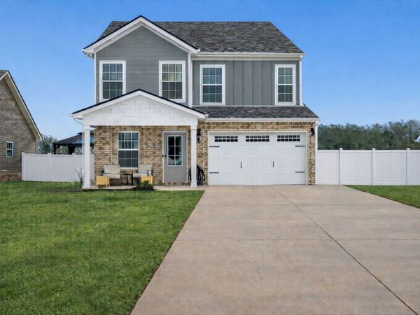 827 Karmaflux Way, Clarksville, TN 37043