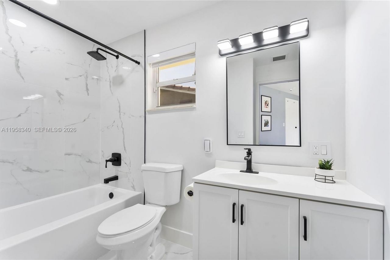 7501 NW 42nd St, Coral Springs, FL 33065 Photo