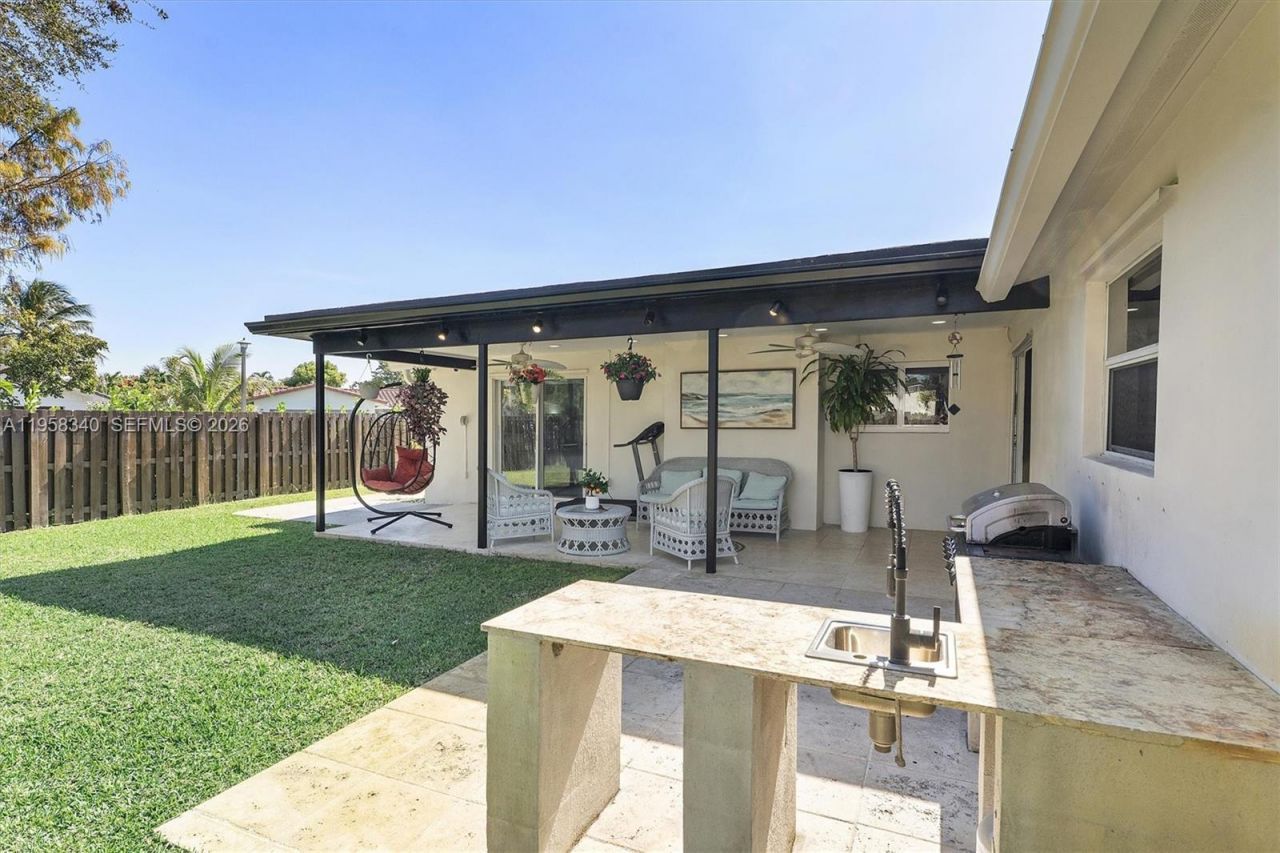 7501 NW 42nd St, Coral Springs, FL 33065 Photo