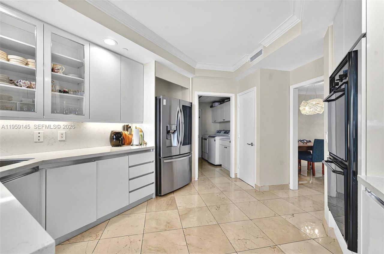 21050 Point Pl , Unit 2301, Aventura, FL 33180 Photo