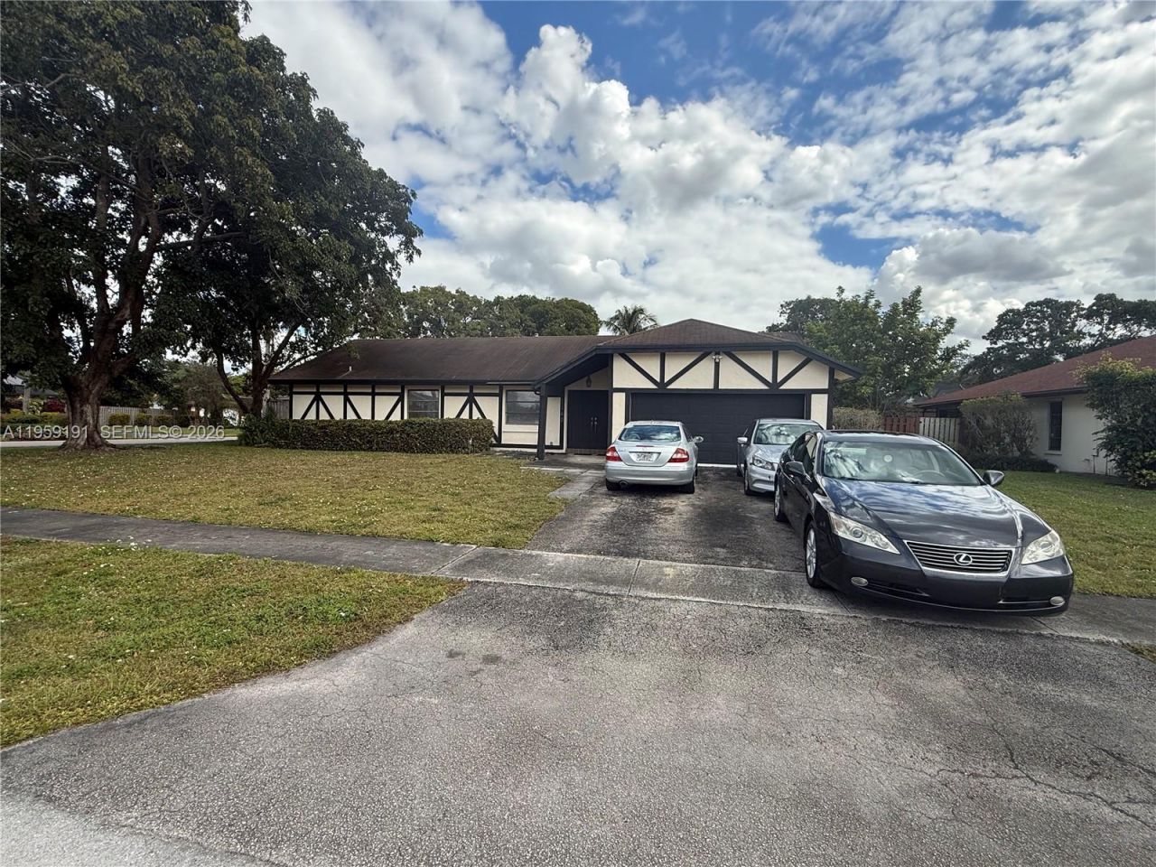1140 NW 78th Ter, Plantation, FL 33322 Photo