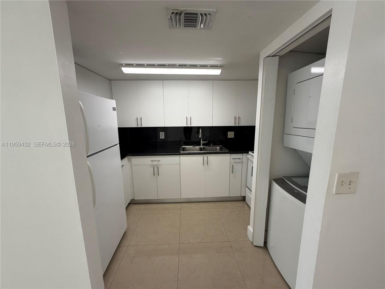 6934 NW 166th Ter, Unit 1402, Miami Lakes, FL 33014 Photo