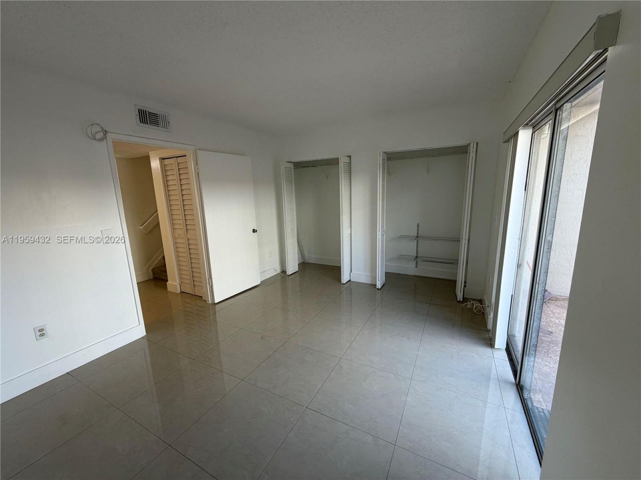 6934 NW 166th Ter, Unit 1402, Miami Lakes, FL 33014 Photo