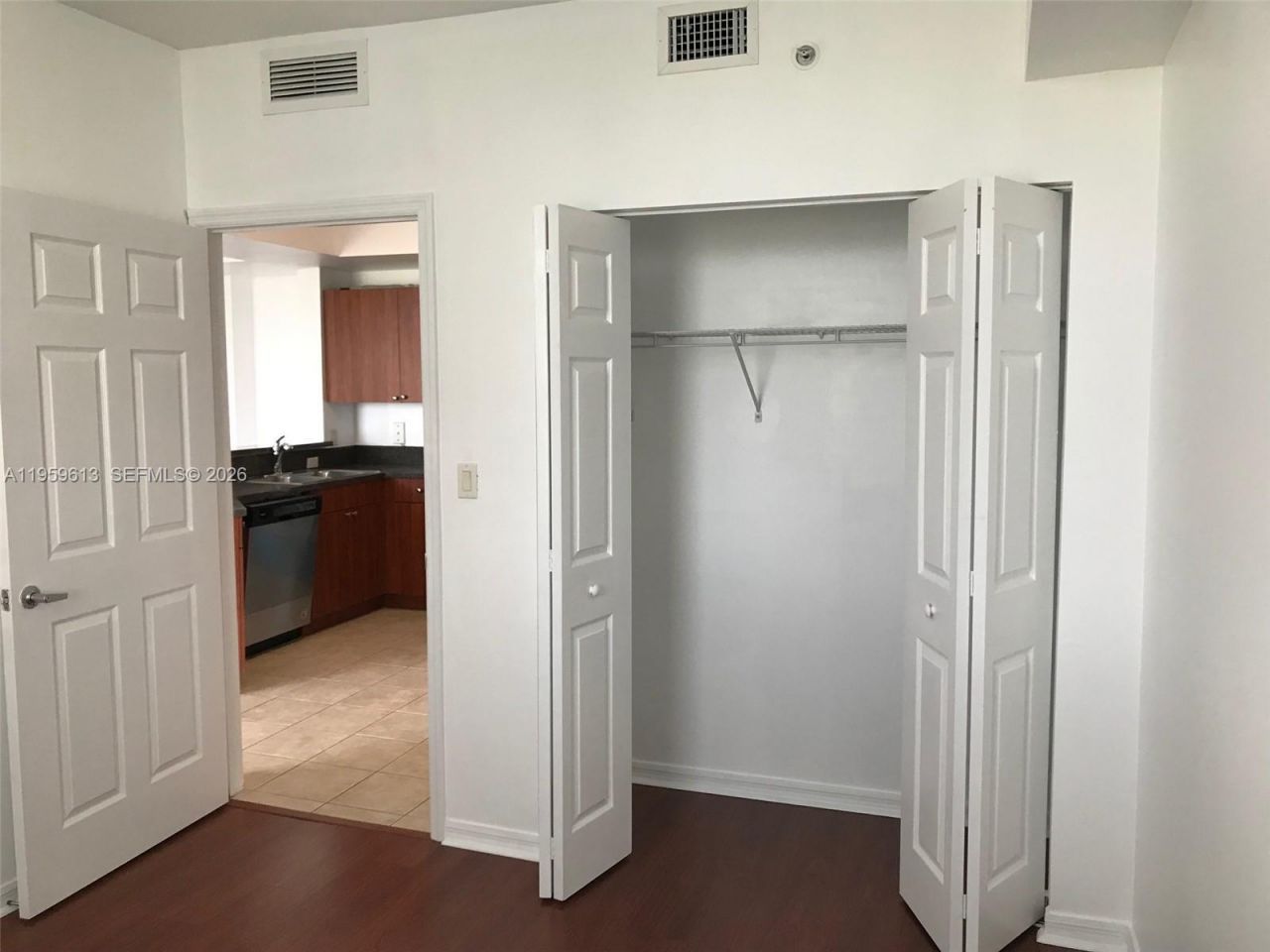 115 SW 11 St, Unit 802, Miami, FL 33130 Photo