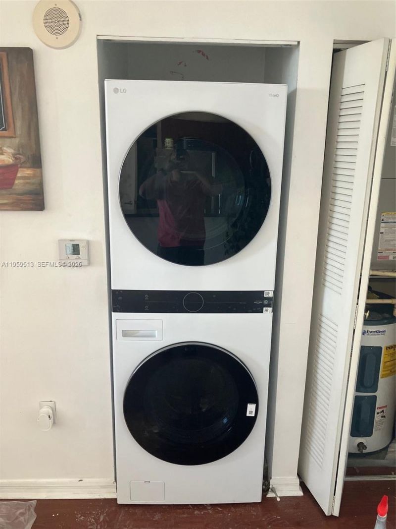 115 SW 11 St, Unit 802, Miami, FL 33130 Photo