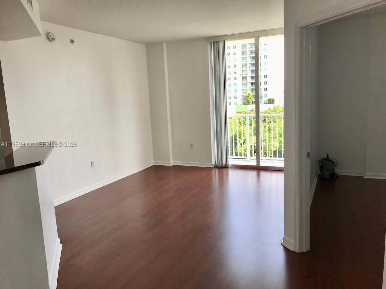 115 SW 11 St, Unit 802, Miami, FL 33130 Photo