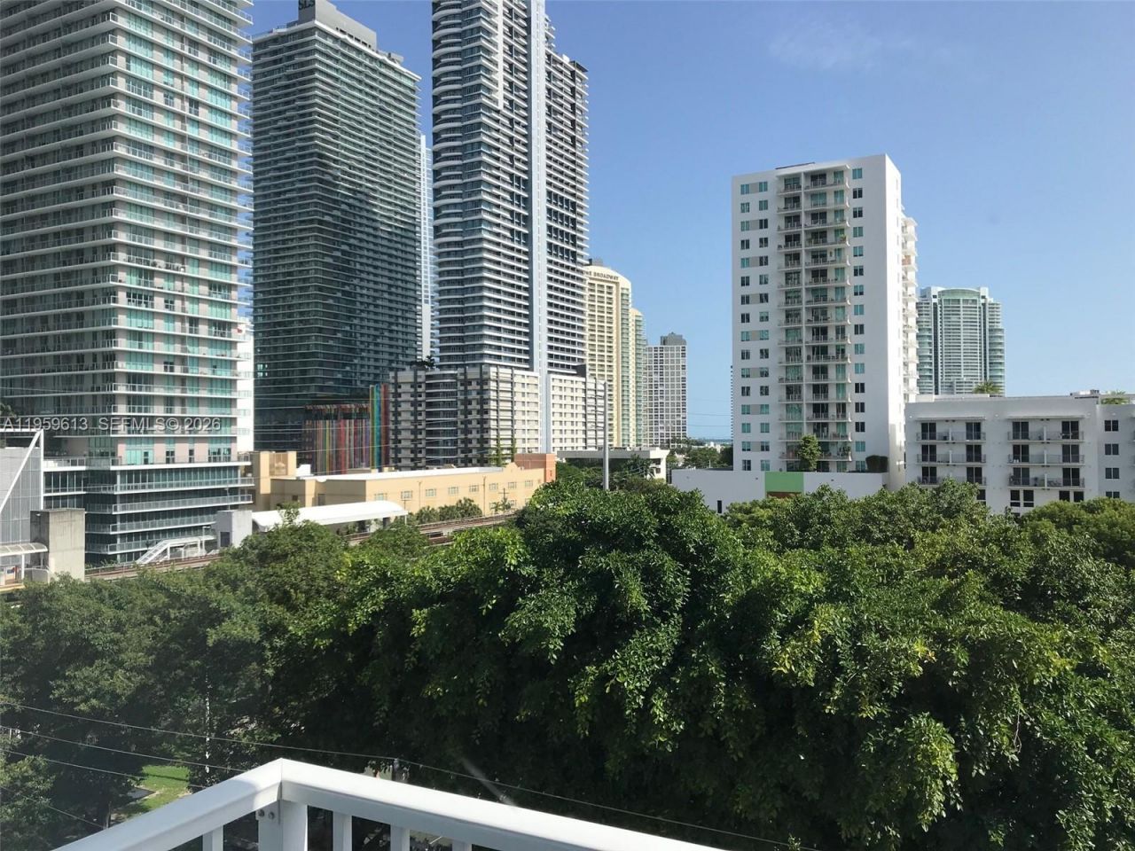 115 SW 11 St, Unit 802, Miami, FL 33130 Photo