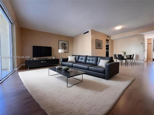 3300 Spanish Moss Ter, Unit 206, Lauderhill, FL 33319