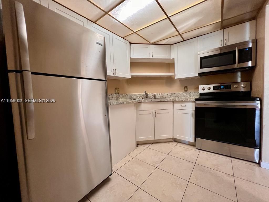 3300 Spanish Moss Ter, Unit 206, Lauderhill, FL 33319 Photo