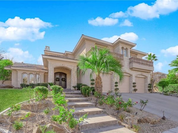 807 Canyon Greens Drive, Las Vegas, NV 89144