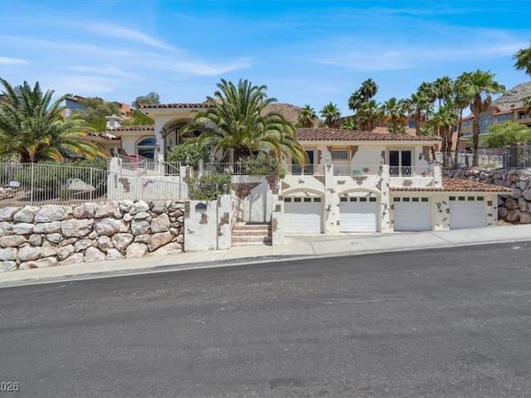 953 Pyrite Avenue, Henderson, NV 89011