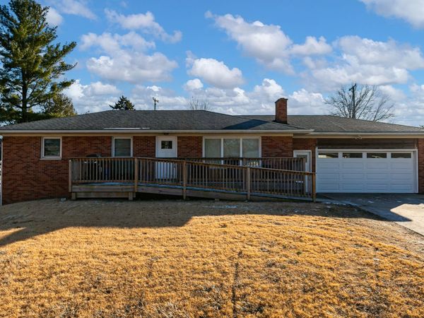 610 2nd Street Court, Sherrard, IL 61281