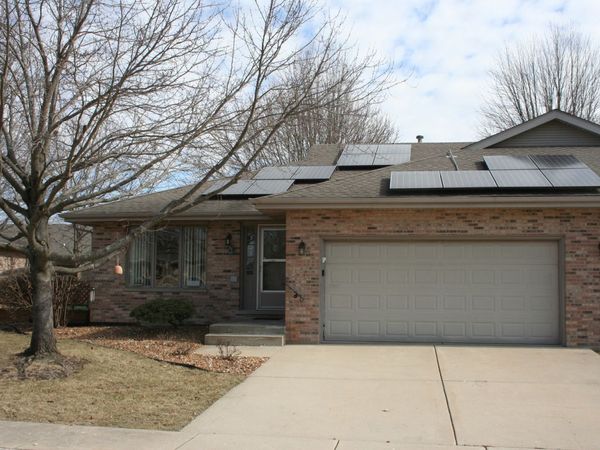 816 Eagle Creek Road, Elwood, IL 60421