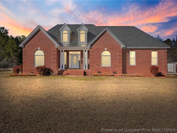 73 Scotch Lane, St Pauls, NC 28384