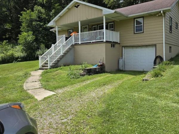 252 Mount Olive Rd, Champion, PA 15622