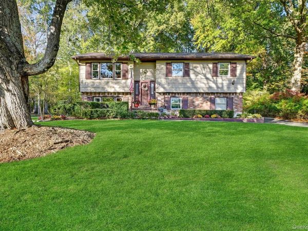 22 Parkside Drive, Congers, NY 10920