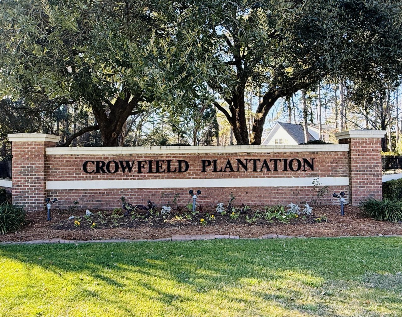 110 Bristol Lane Photo 51