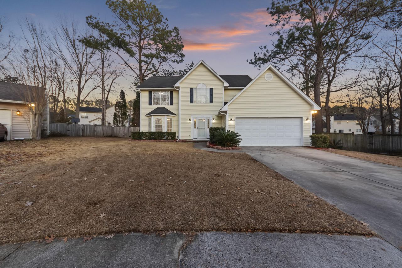 110 Bristol Lane Photo 8