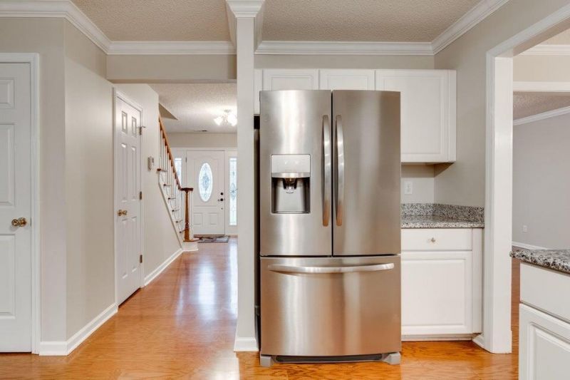 110 Bristol Lane Photo 9