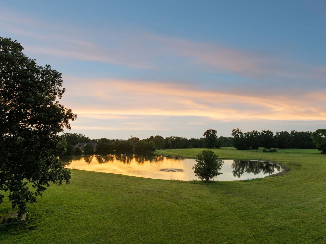 6040 S Mount Juliet Rd, Hermitage, TN 37076 Main Photo