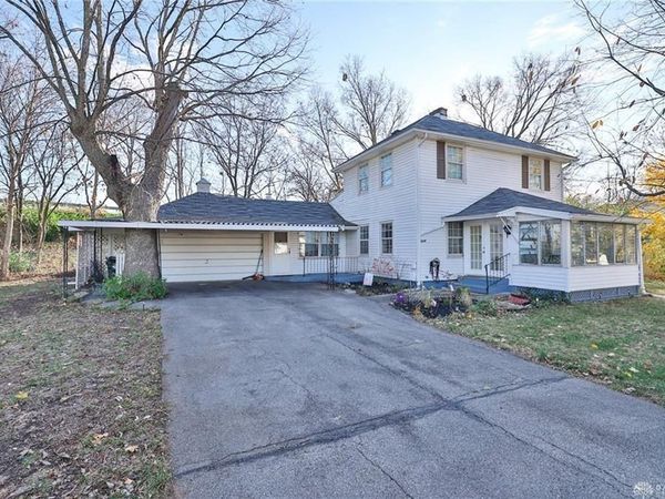 3224 Hiawatha Drive, Dayton, OH 45414