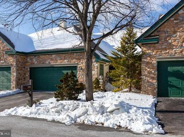 1703 YARDLEY DRIVE, WEST CHESTER, PA 19380