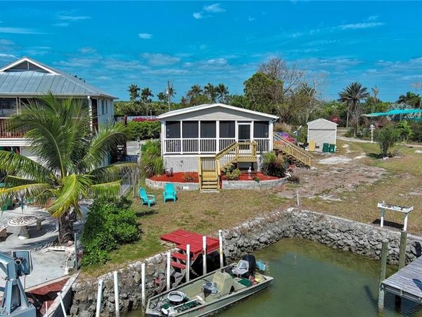 177 Lopez LN, CHOKOLOSKEE, FL 34138