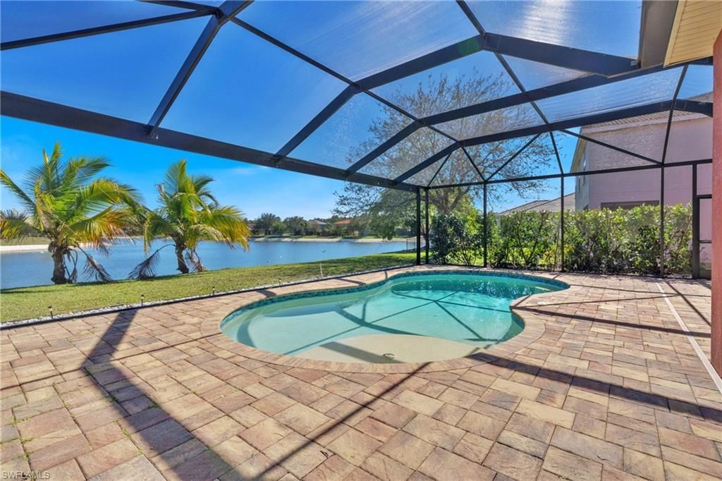 2822 Inlet Cove Ln W, Naples, FL 34120 Photo