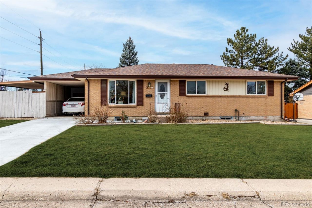 6691 S Wellington Court, Centennial, CO 80121 Main Photo