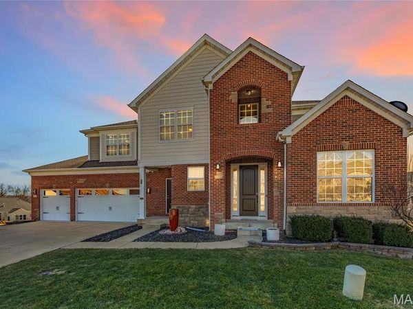 351 Oak Stand Court, Chesterfield, MO 63005