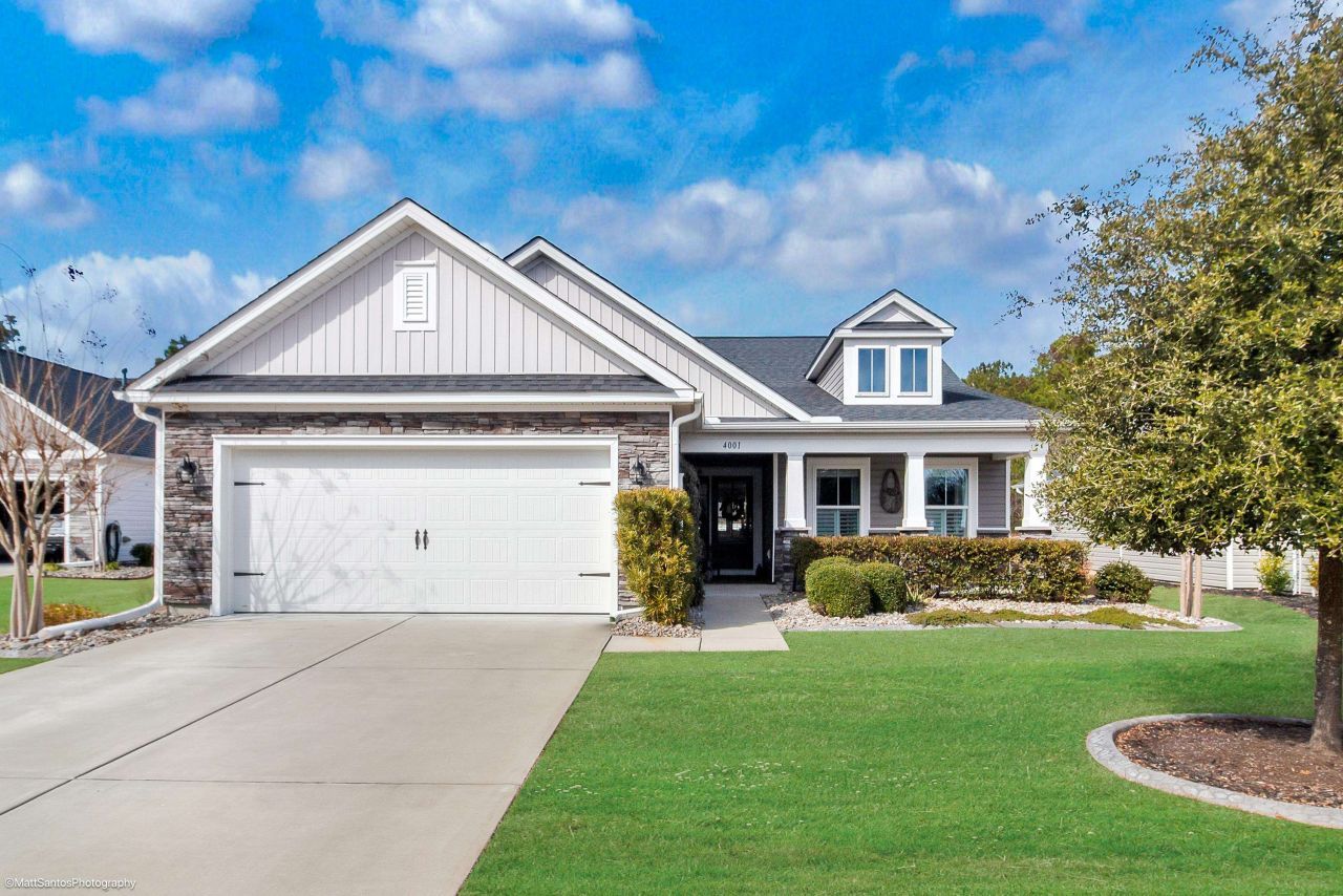 4001 On Deck Circle Photo 1